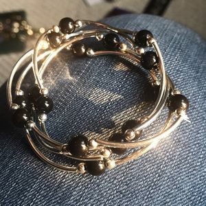 NWOT black beaded bracelet set